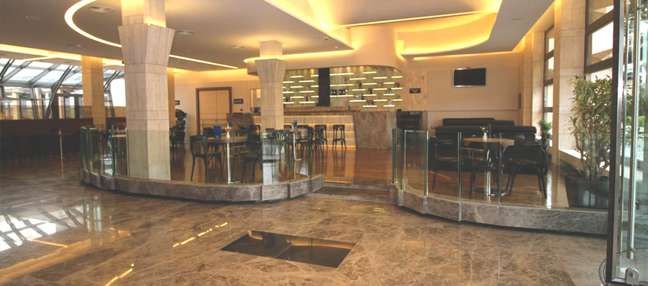 hip_restaurants_bars_quaranta_uno